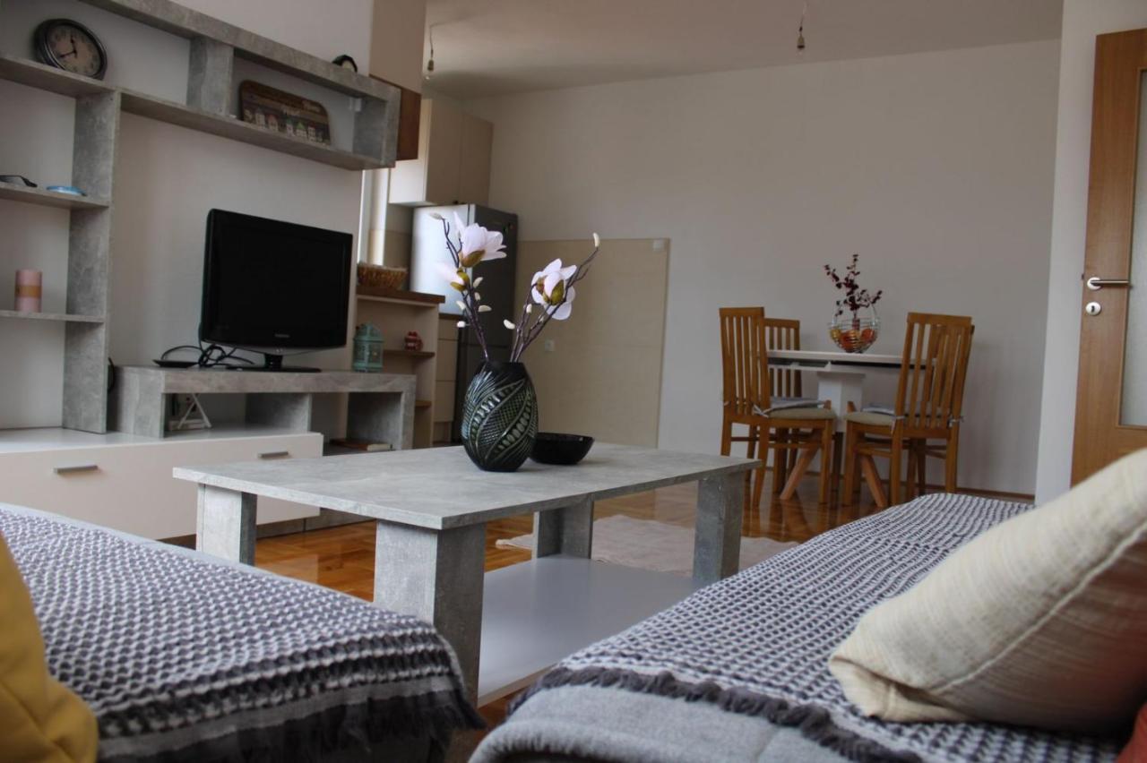 טרביניה Apartman Sunny Day מראה חיצוני תמונה